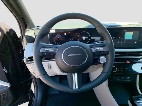 New 2026 Hyundai Tucson Limited image 39