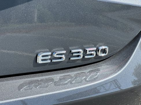 Used 2024 Lexus ES 350 w/ Premium Package FWD image 37