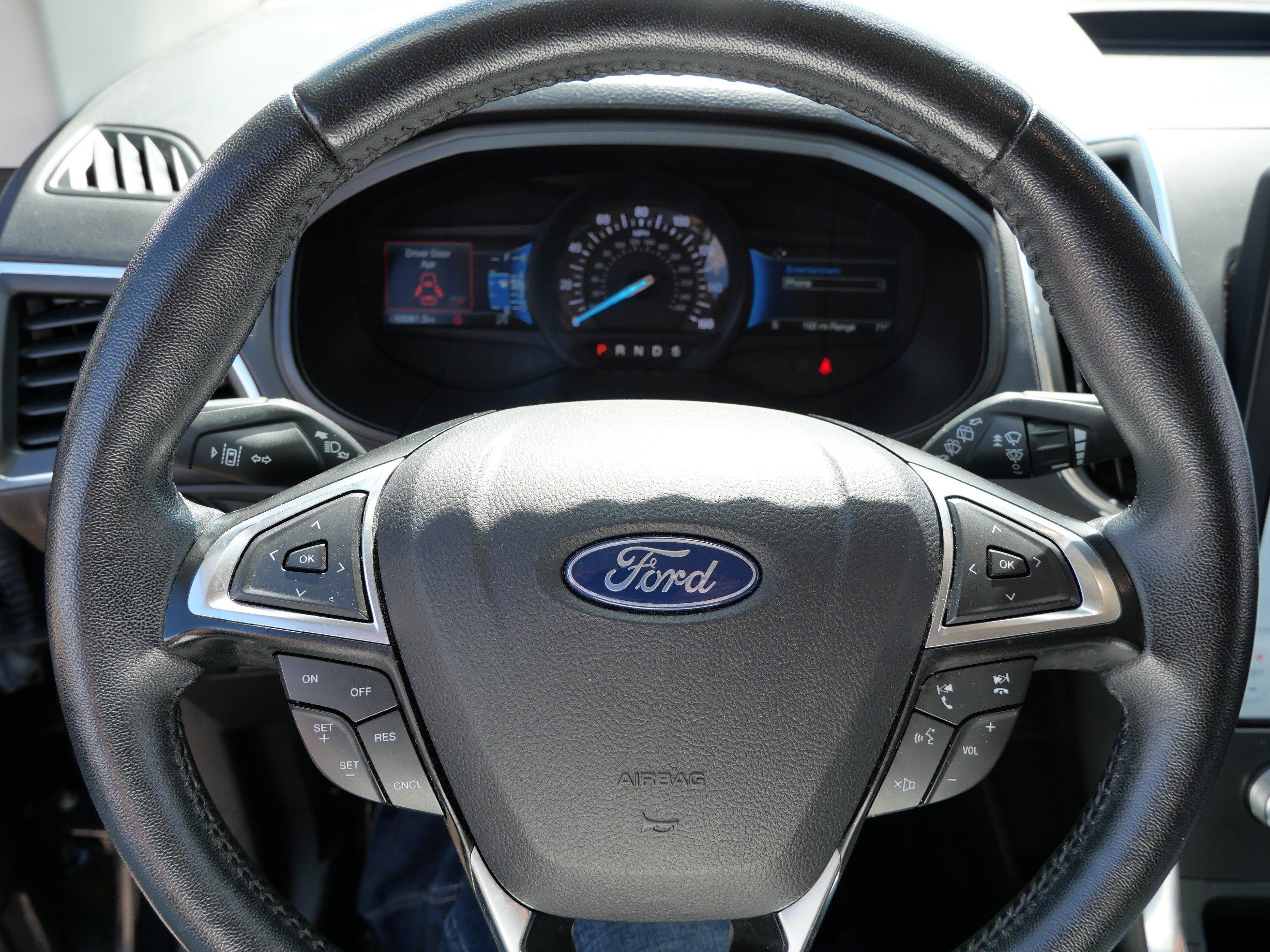 Certified 2024 Ford Edge Titanium AWD/4WD image 25
