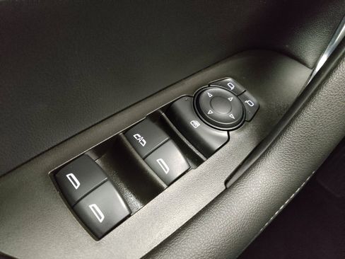 Used 2023 Chevrolet Blazer LT w/ Convenience Package image 27