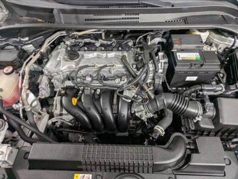 Used 2022 Toyota Corolla LE w/ LE Convenience Package FWD image 29