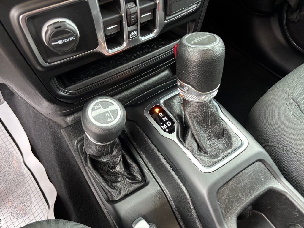 Used 2021 Jeep Gladiator Sport AWD/4WD image 28