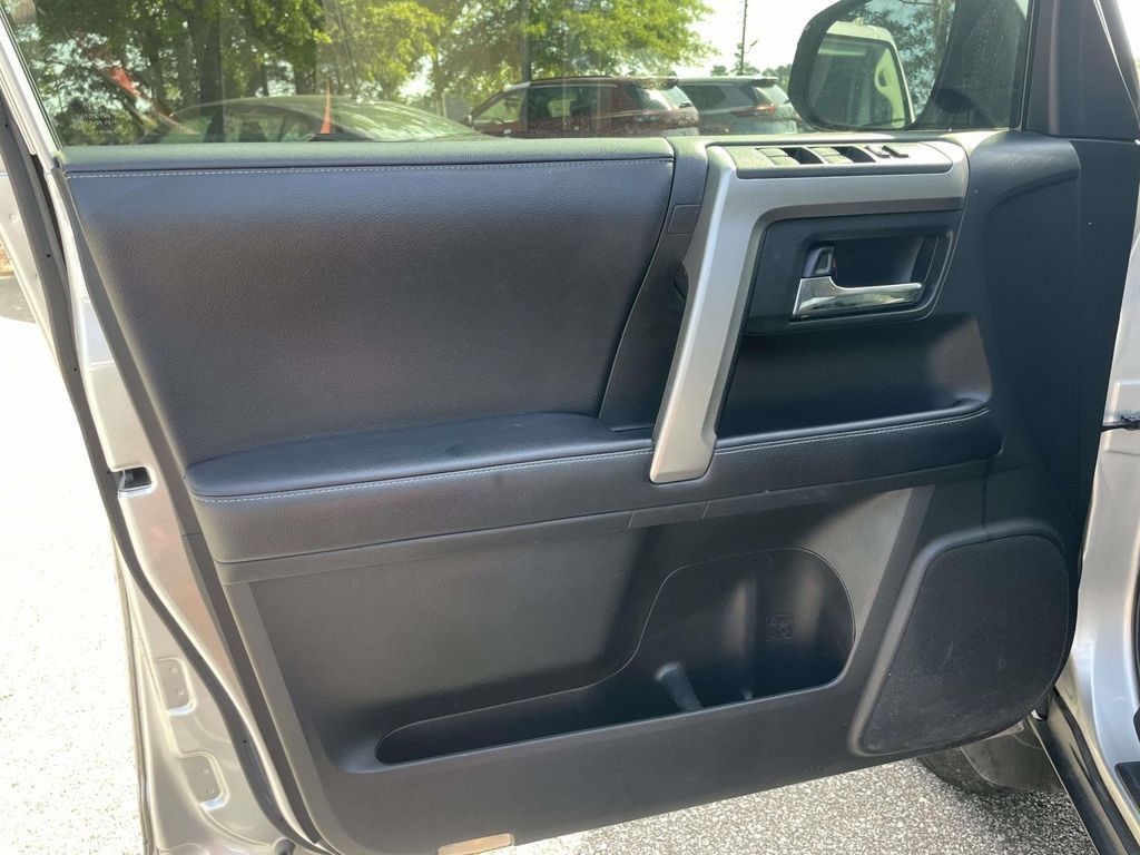 Used 2019 Toyota 4Runner SR5 RWD image 16