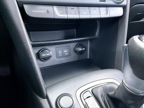 Used 2018 Hyundai Kona Limited FWD image 22