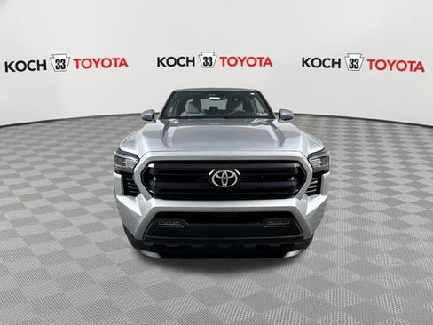 New 2025 Toyota Tacoma SR5 image 3