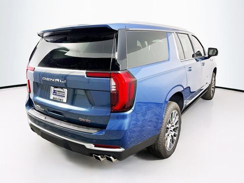 New 2026 GMC Yukon XL Denali w/ Sun & Power Step Package AWD/4WD image 7