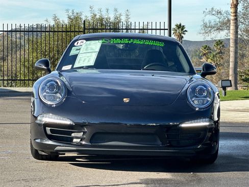 Used 2015 Porsche 911 Carrera 4S image 8
