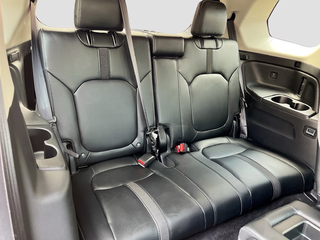 Used 2025 Honda Pilot EX-L image 26