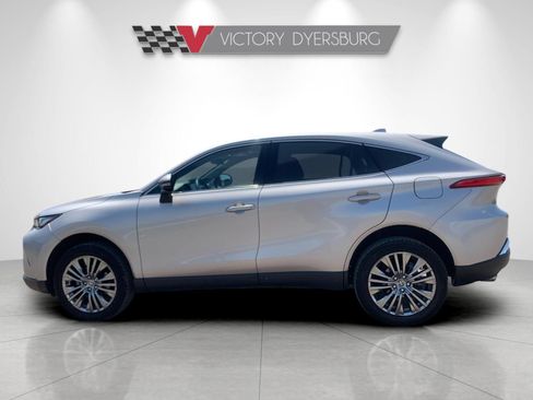Used 2024 Toyota Venza Limited AWD/4WD image 7