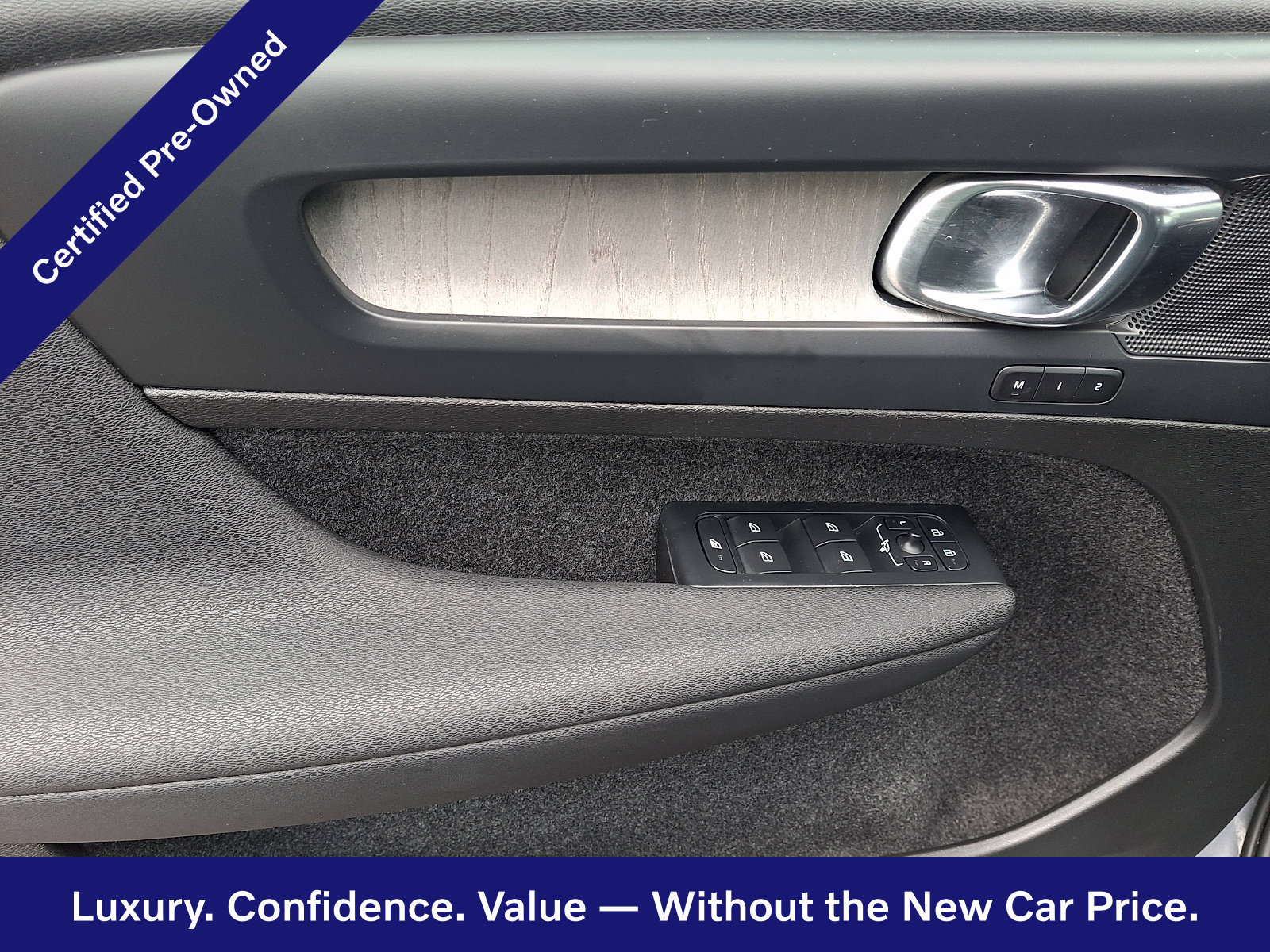 Certified 2023 Volvo XC40 B5 Core w/ Convenience Package AWD/4WD image 13