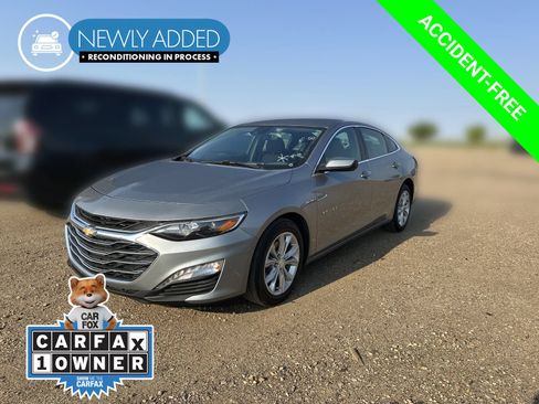 Used 2025 Chevrolet Malibu LT FWD image 1