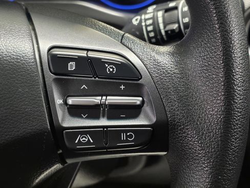 Certified 2023 Hyundai Kona SEL image 32