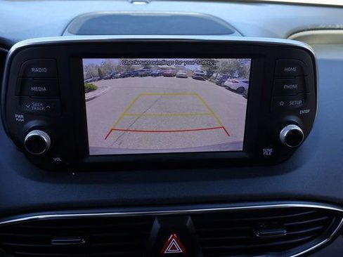 Used 2019 Hyundai Santa Fe SEL image 24