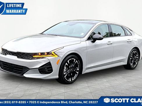 Used 2023 Kia K5 GT-Line AWD/4WD image 3