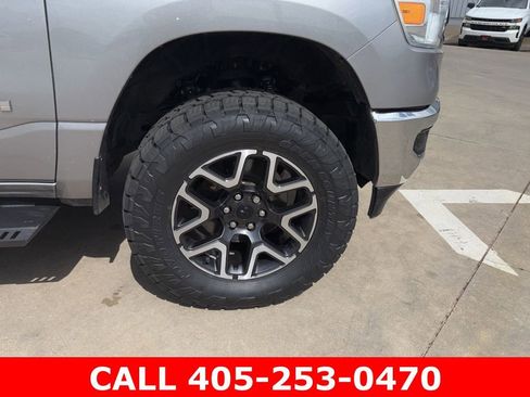 Used 2022 RAM 1500 Big Horn AWD/4WD image 9