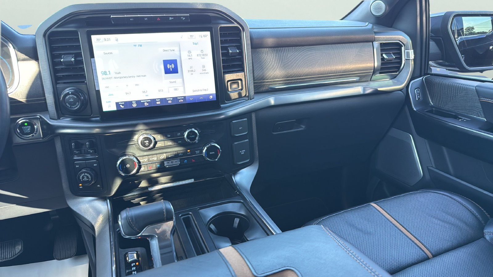 Used 2022 Ford F150 Platinum w/ Equipment Group 701A High AWD/4WD image 19
