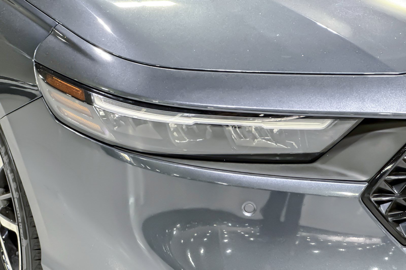 Used 2024 Honda Accord Touring image 12