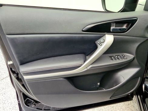 Used 2022 Mitsubishi Eclipse Cross SE image 10