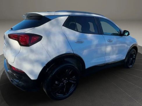 Used 2025 Buick Encore GX Sport Touring w/ Comfort Package AWD/4WD image 4
