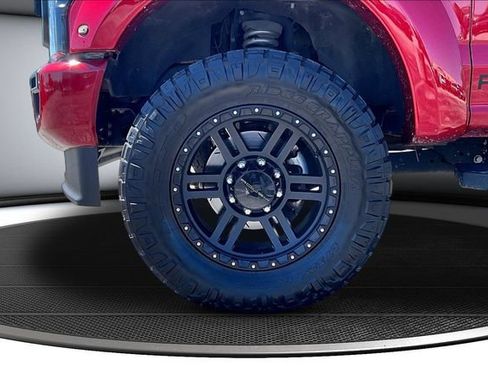 Used 2022 Ford F250 Lariat w/ Black Appearance Package AWD/4WD image 33