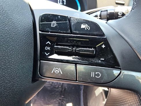 Certified 2026 Hyundai Elantra Sport FWD image 26