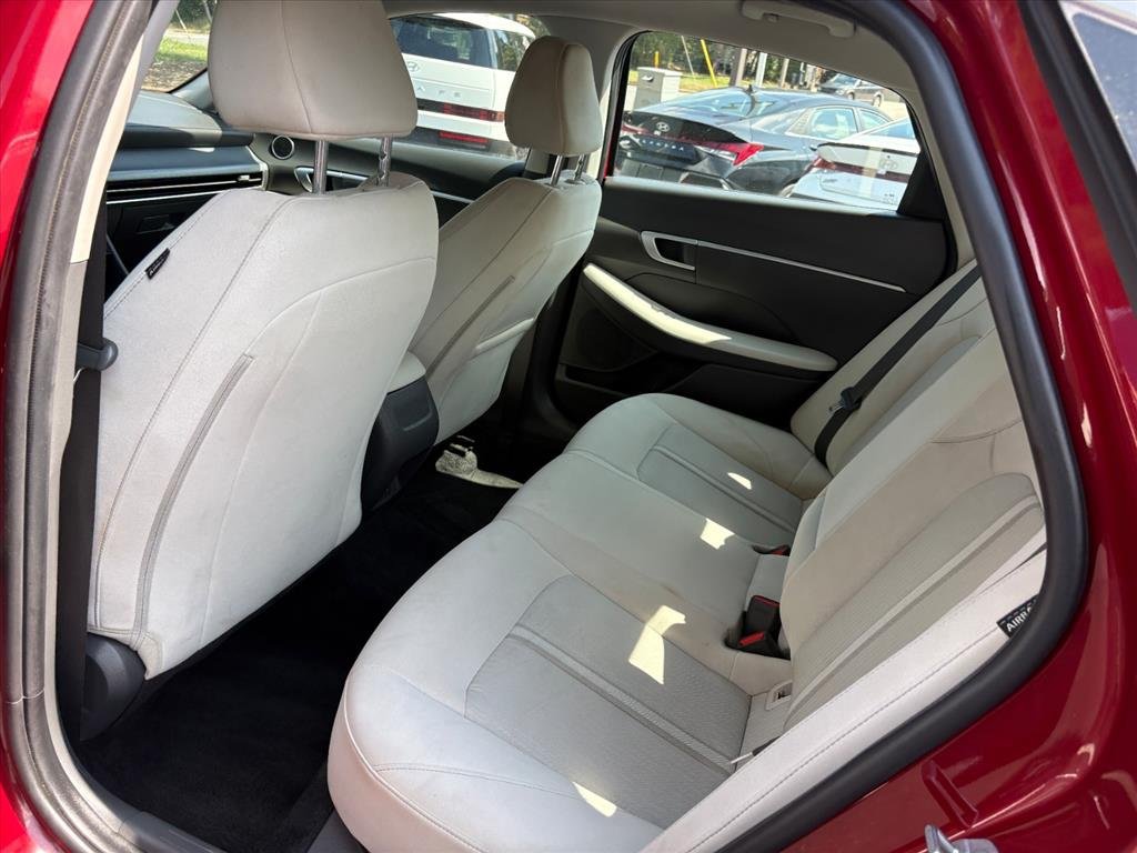 Used 2025 Hyundai Sonata SEL FWD image 19