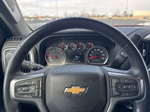Used 2021 Chevrolet Silverado 1500 LT image 10