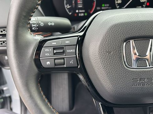 Used 2024 Honda HR-V Sport image 17