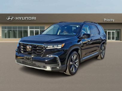 Used 2025 Honda Pilot Elite