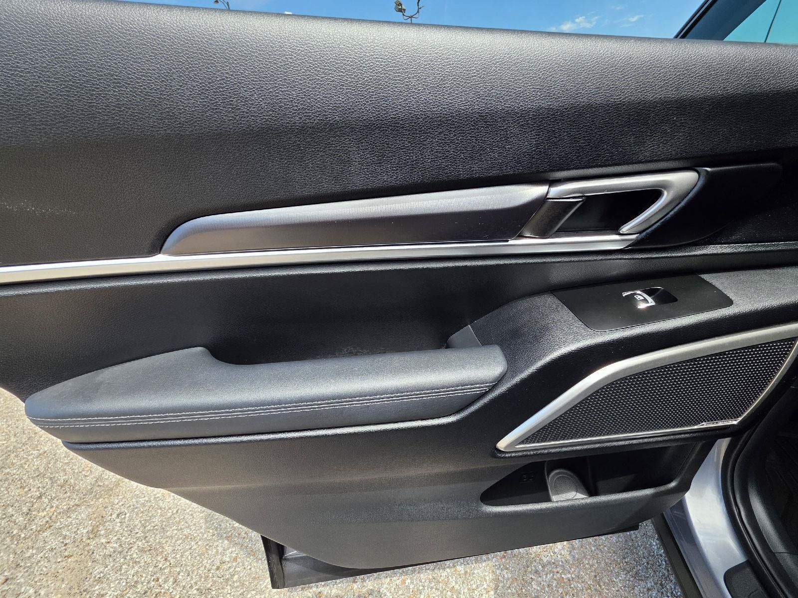 Used 2023 Kia Telluride S w/ S Sunroof Package FWD image 42