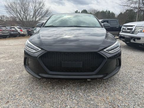 Used 2017 Hyundai Elantra Value Edition w/ Cargo Package image 2