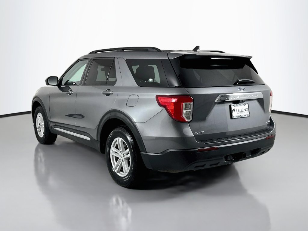 Used 2023 Ford Explorer XLT w/ Class IV Trailer Tow Package AWD/4WD image 8