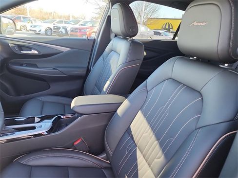 New 2026 Buick Envista Avenir image 14