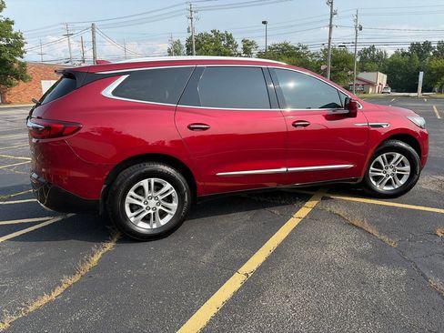 Used 2018 Buick Enclave Essence FWD image 10