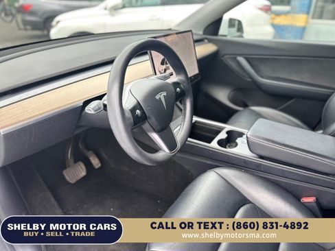 Used 2021 Tesla Model Y Long Range AWD/4WD image 9