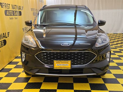 Used 2021 Ford Escape SEL image 9