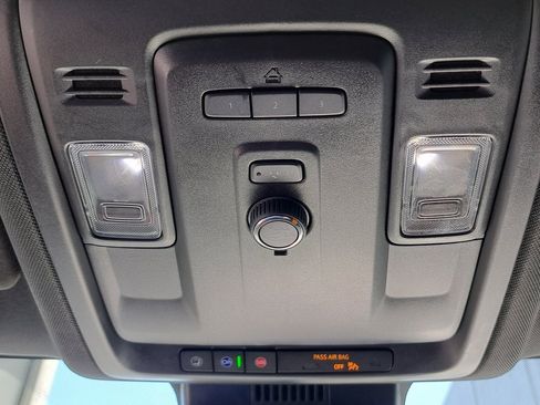 Used 2024 Chevrolet Tahoe LT image 21