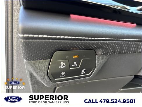 Used 2024 Volkswagen Atlas SEL Premium R-Line image 27