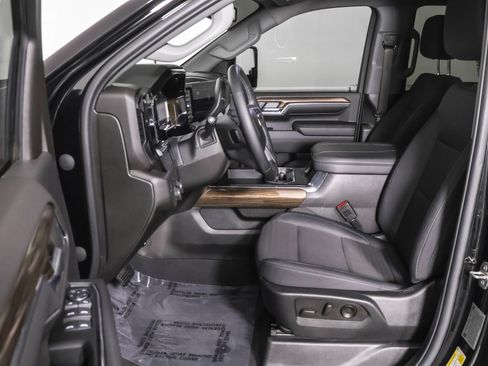 Used 2024 Chevrolet Silverado 2500 LT w/ All Star Edition AWD/4WD image 6