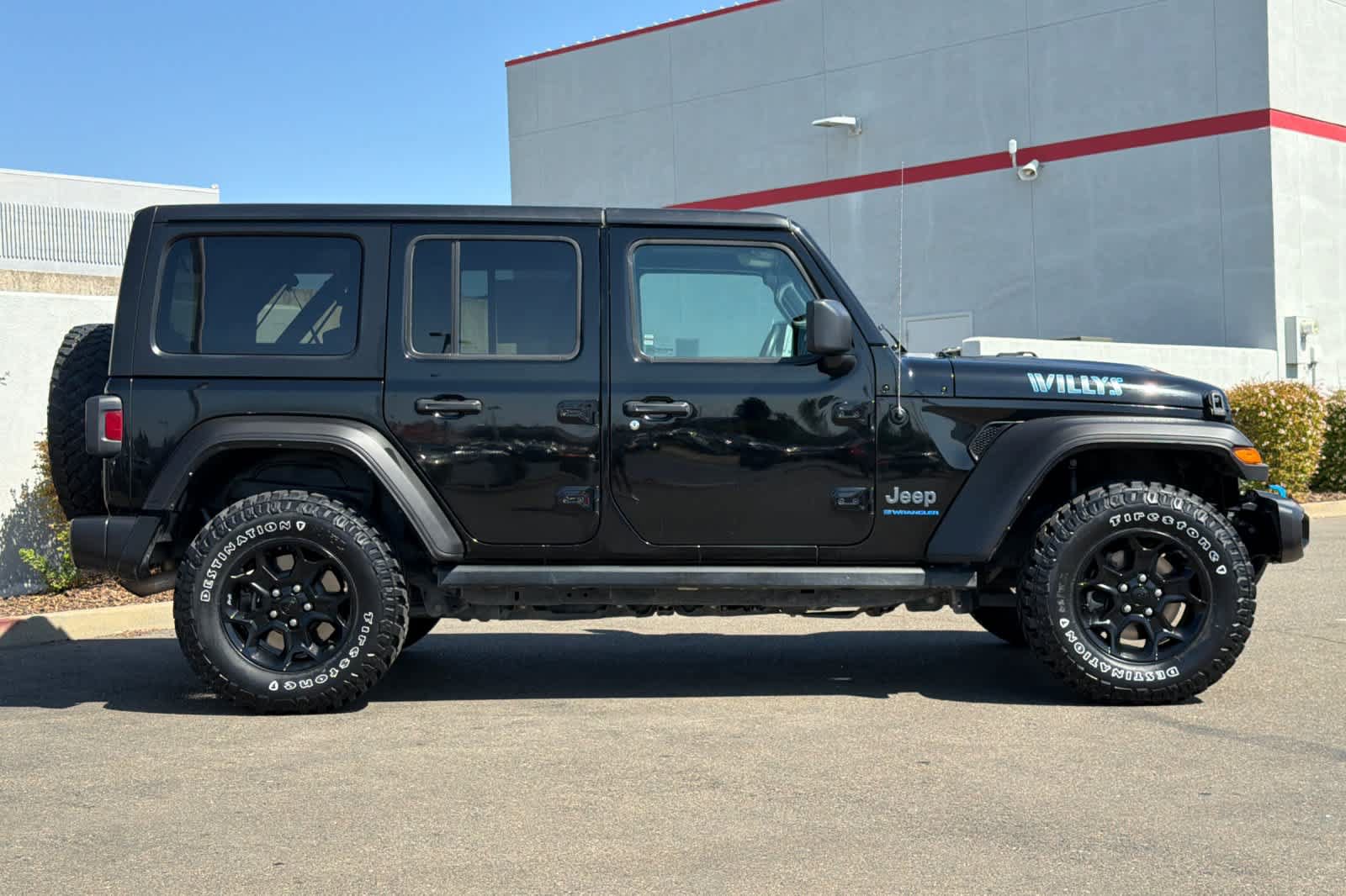 Used 2023 Jeep Wrangler Unlimited AWD/4WD image 6