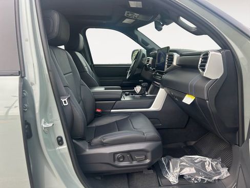 New 2025 Toyota Tundra Limited image 15