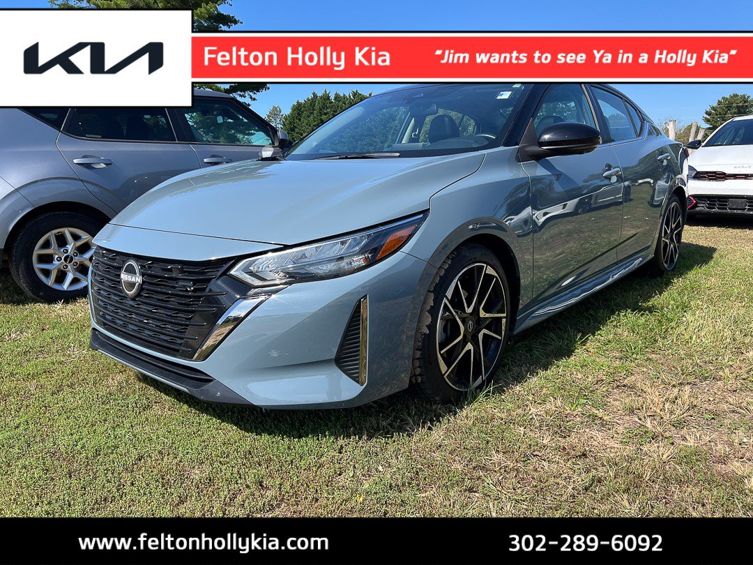 Used 2024 Nissan Sentra SR w/ SR Premium Package FWD image 1