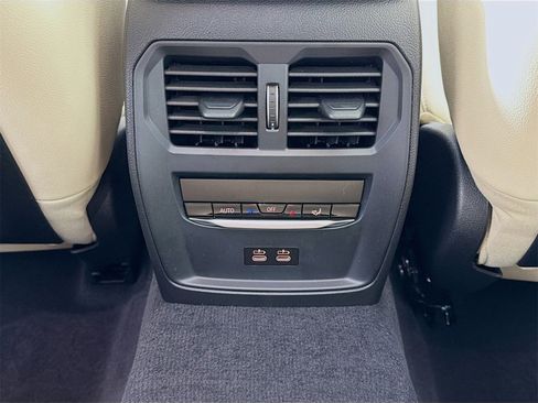 New 2026 BMW 430i xDrive w/ M Sport Package image 28