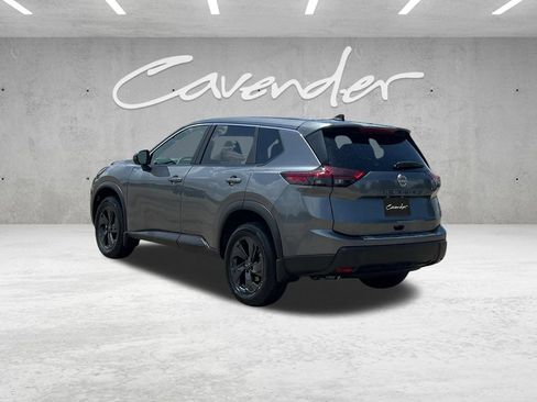New 2026 Nissan Rogue SV w/ Cold Weather Package FWD image 15