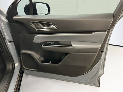 Used 2024 Honda Prologue Touring image 35