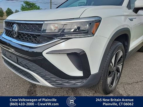 Certified 2024 Volkswagen Taos SE AWD/4WD image 24