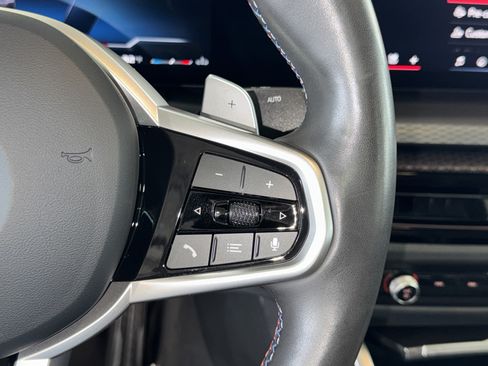 Used 2025 BMW M440i RWD image 17