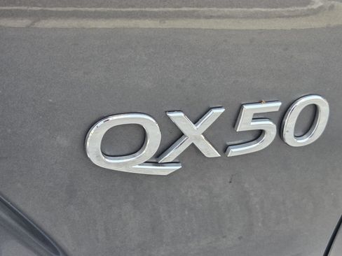 Used 2023 INFINITI QX50 Luxe FWD image 31