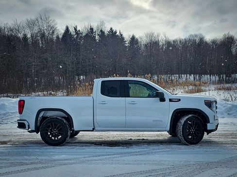 New 2026 GMC Sierra 1500 Elevation image 2