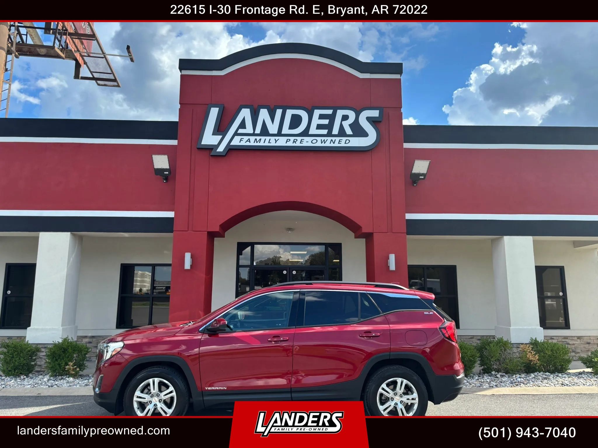 Used 2019 GMC Terrain SLE w/ Driver Convenience Package FWD image 1